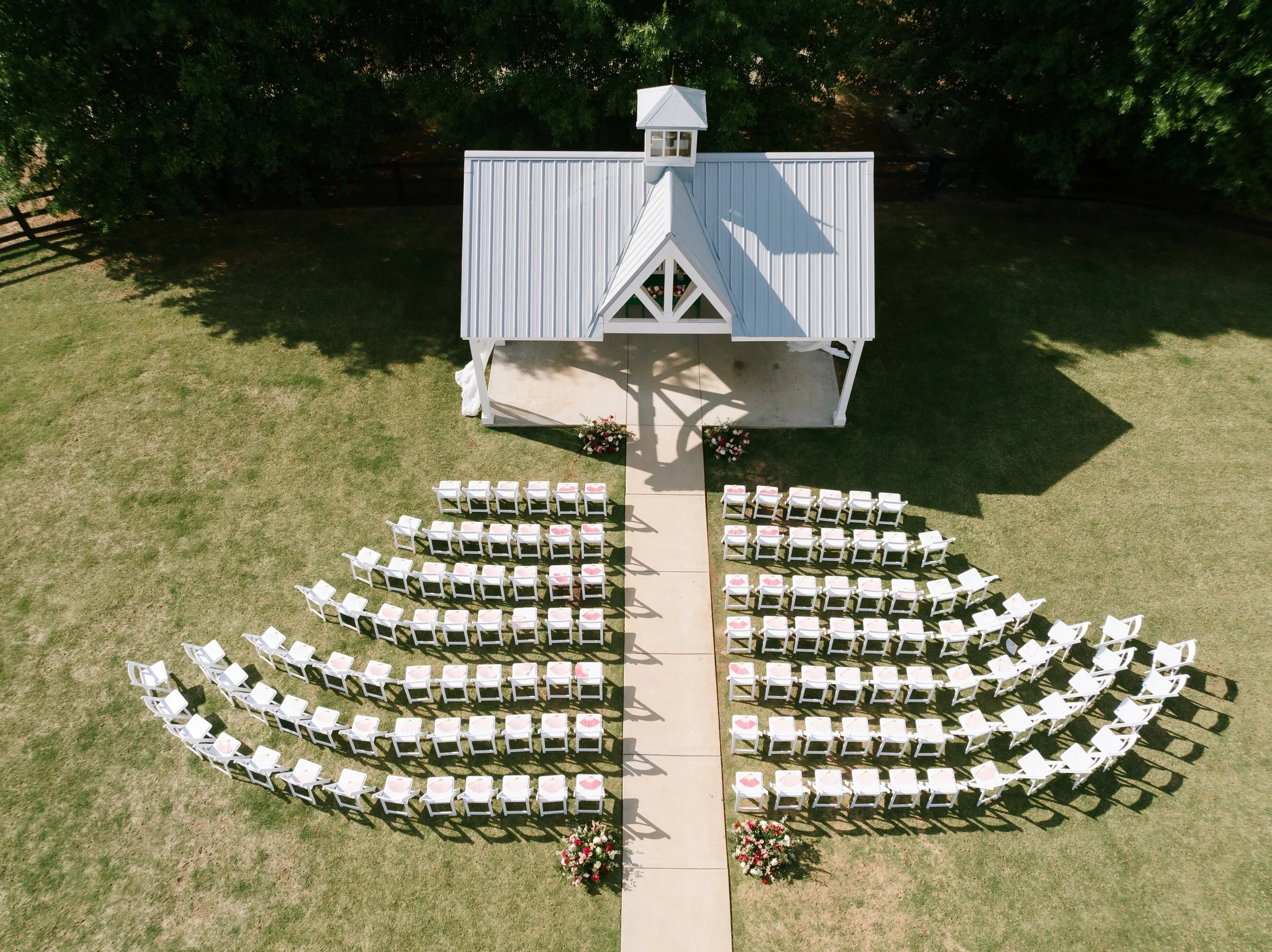    White Laurel Estate  is the perfect Barbie approved wedding venue of the season!   